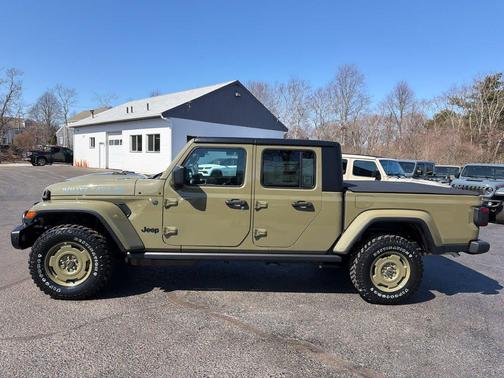 Green 2026 Jeep Gladiator 85th Anniversary Edition