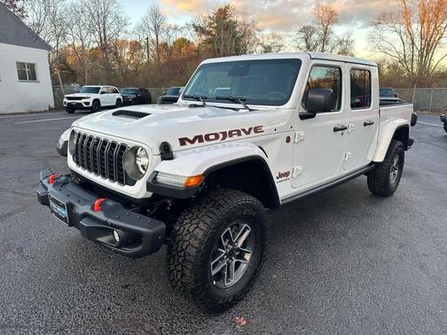 2026 Jeep Gladiator Mojave X