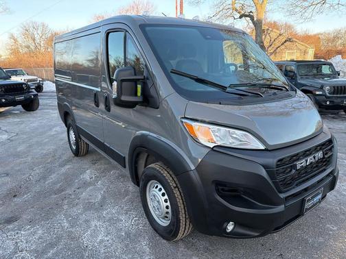 2026 RAM ProMaster 1500 Low Roof