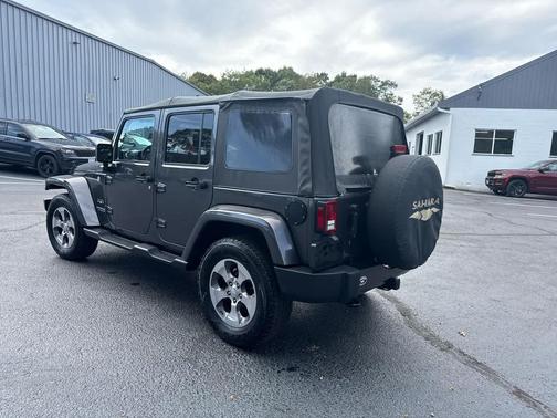 2017 Jeep Wrangler Unlimited Sahara
