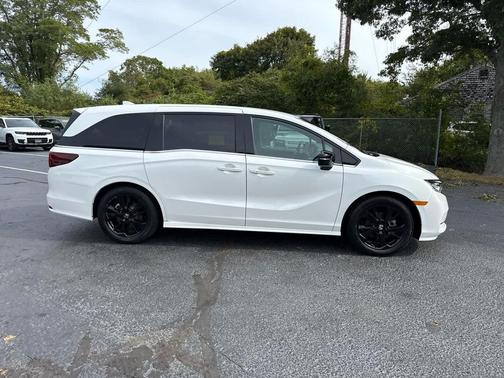 2023 Honda Odyssey Sport