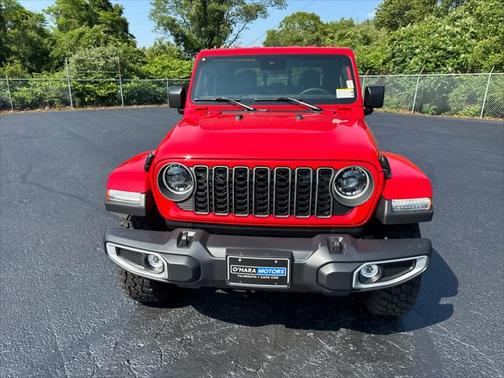 2025 Jeep Gladiator High Tide