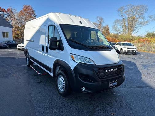 2025 RAM ProMaster 2500 Tradesman
