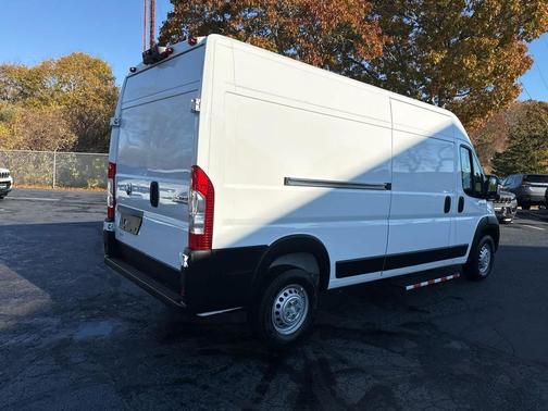 2025 RAM ProMaster 2500 Tradesman