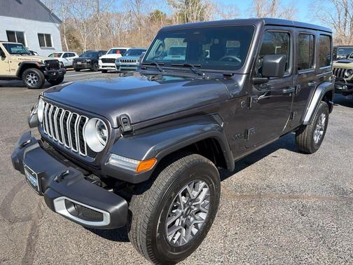 2025 Jeep Wrangler Sahara