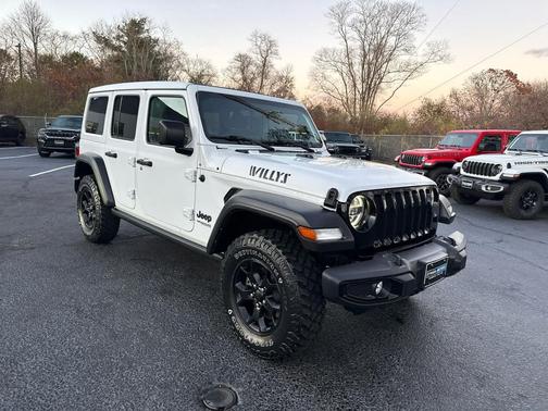 2022 Jeep Wrangler Willys