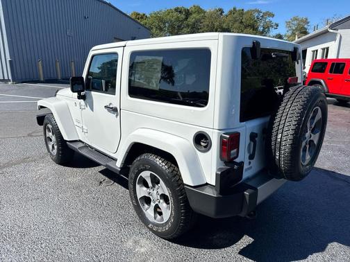 2017 Jeep Wrangler Sahara