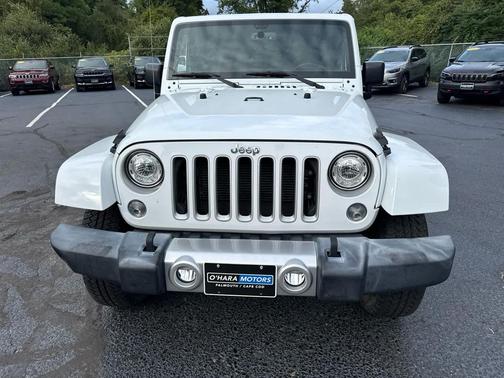 2017 Jeep Wrangler Sahara