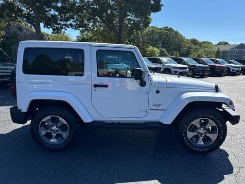 2017 Jeep Wrangler Sahara