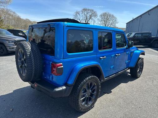 2025 Jeep Wrangler 4xe Base