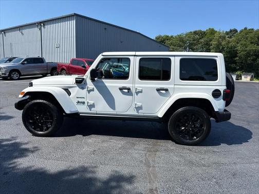 2024 Jeep Wrangler 4xe Sahara