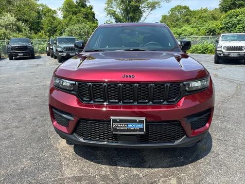 2025 Jeep Grand Cherokee Altitude