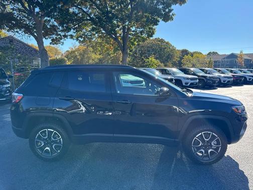 2026 Jeep Compass Trailhawk