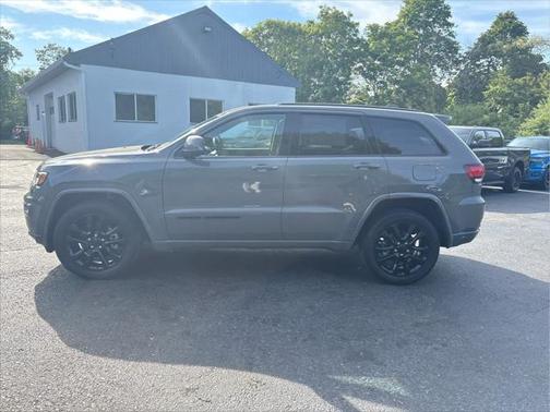 2021 Jeep Grand Cherokee Laredo
