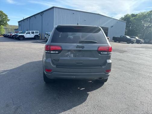 2021 Jeep Grand Cherokee Laredo