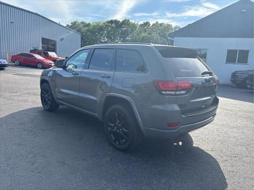 2021 Jeep Grand Cherokee Laredo