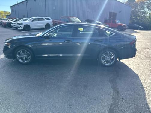 2024 Honda Accord EX 1.5T