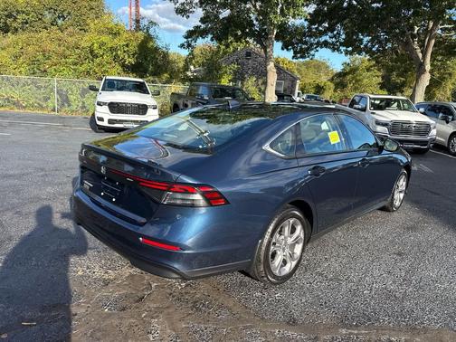 2024 Honda Accord EX 1.5T