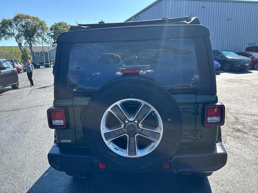 2023 Jeep Wrangler Sahara
