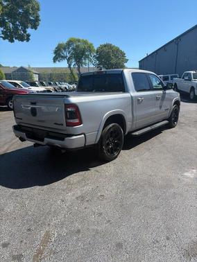 Billet Silver Metallic Clearcoat 2022 RAM 1500 Laramie