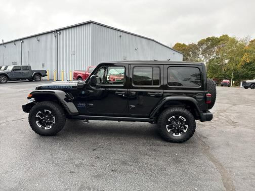 2024 Jeep Wrangler 4xe Rubicon X