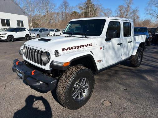 2026 Jeep Gladiator Mojave X