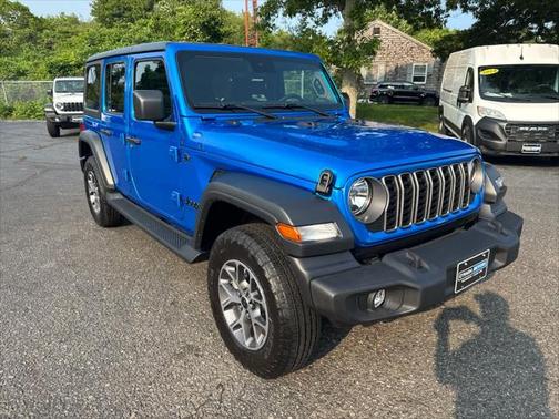2025 Jeep Wrangler Sport S