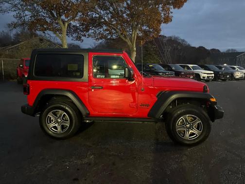 2022 Jeep Wrangler Sport S