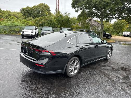 2024 Honda Accord EX 1.5T