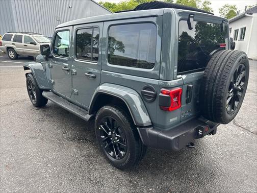 2025 Jeep Wrangler 4xe Sahara