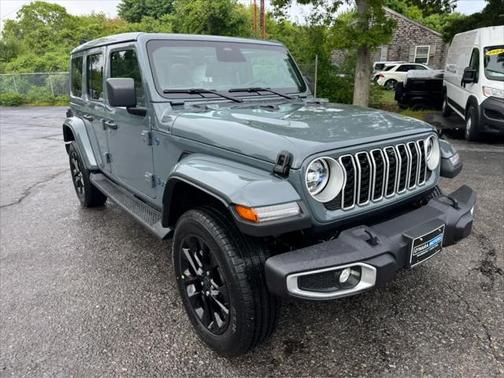 2025 Jeep Wrangler 4xe Sahara