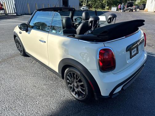 2022 MINI Convertible Cooper