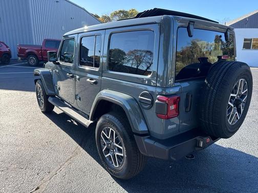 2026 Jeep Wrangler Sahara