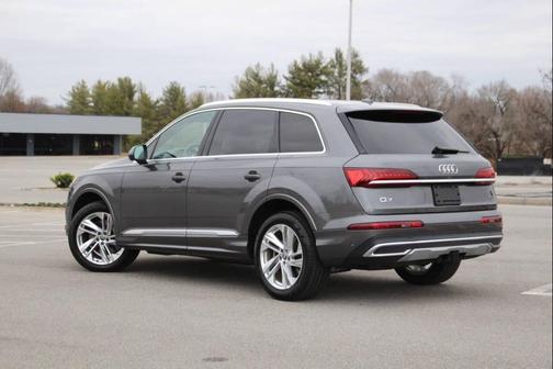 2020 Audi Q7 55 Premium Plus