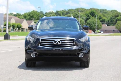 2015 INFINITI QX70 Base