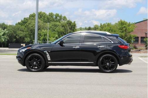 2015 INFINITI QX70 Base