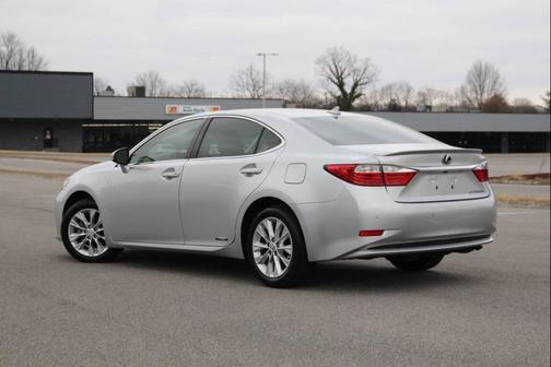 2013 Lexus ES 300h Base