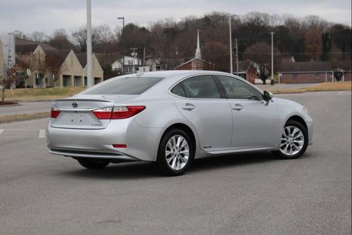 2013 Lexus ES 300h Base