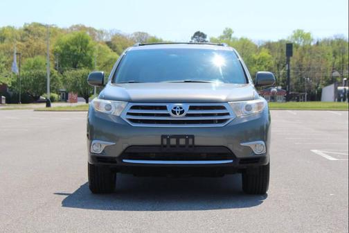 Cypress Pearl 2012 Toyota Highlander SE