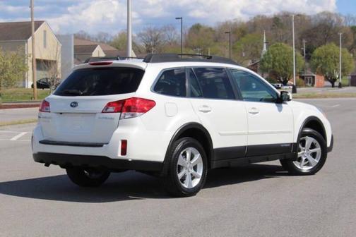 2013 Subaru Outback 2.5i Limited