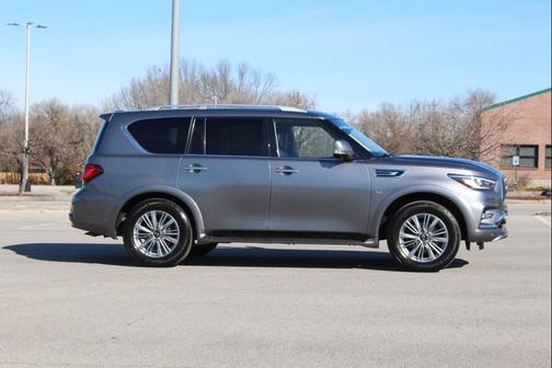 2020 INFINITI QX80 Luxe