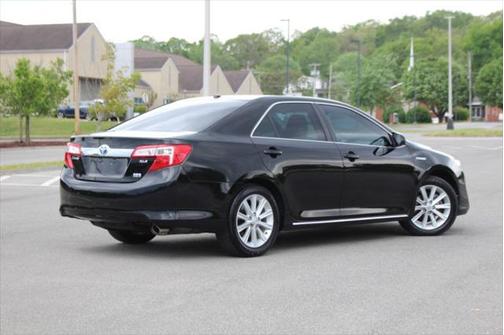2012 Toyota Camry Hybrid XLE