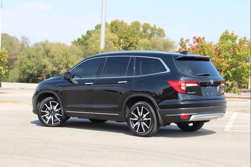 2019 Honda Pilot Touring 8-Passenger