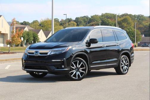 2019 Honda Pilot Touring 8-Passenger