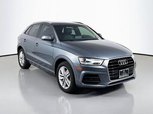 2017 Audi Q3 2.0T Premium