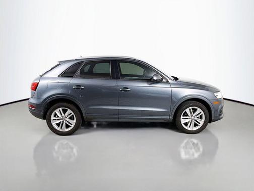 2017 Audi Q3 2.0T Premium