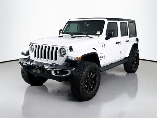 2023 Jeep Wrangler 4-Door Sahara 4x4
