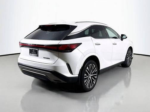 Eminent White Pearl 2023 Lexus RX 350 Premium Plus