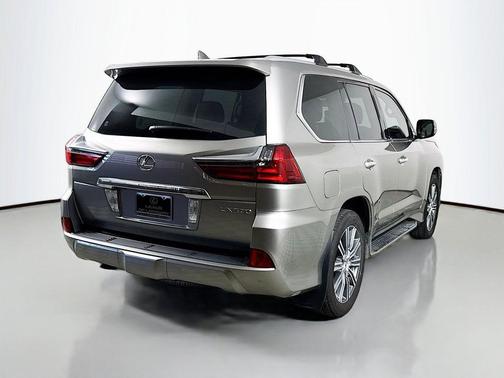 2016 Lexus LX 570 Base