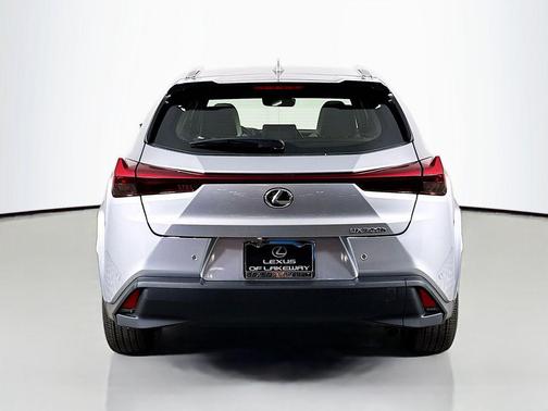 2026 Lexus UX 300h Premium